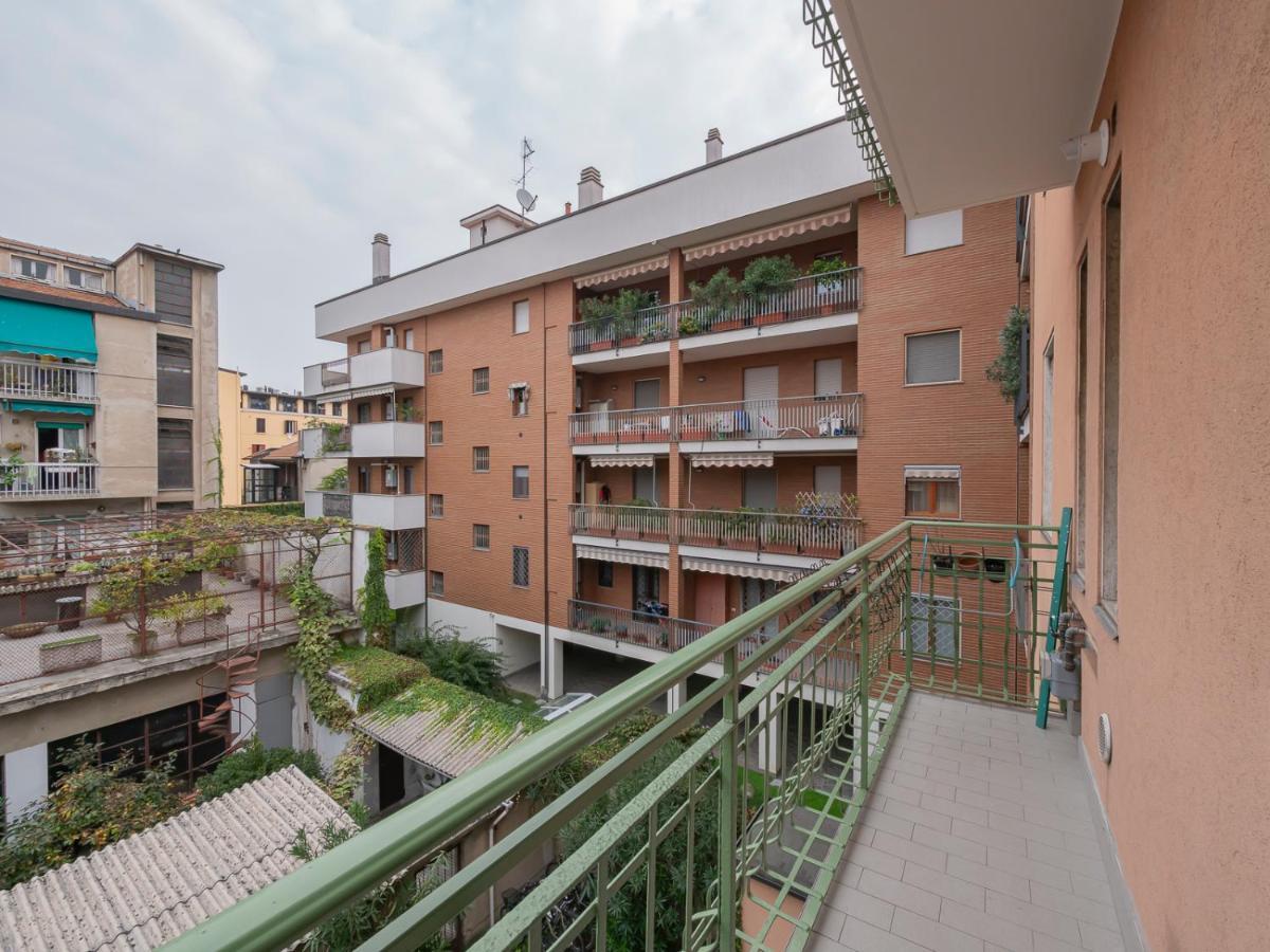 Apartamento Ihost Flat - Sestini 11 Milán Exterior foto
