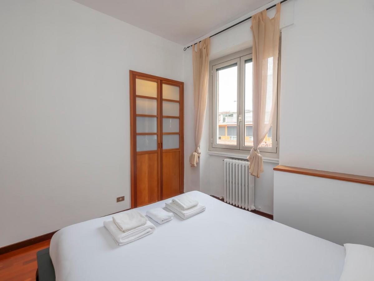 Apartamento Ihost Flat - Sestini 11 Milán Exterior foto